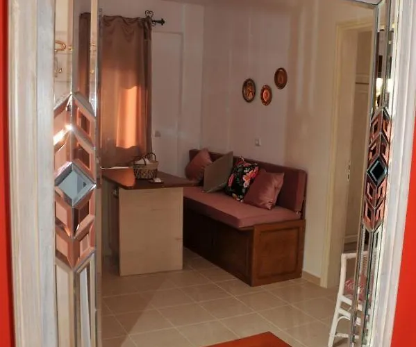 Aparthotel Dominique Meteora